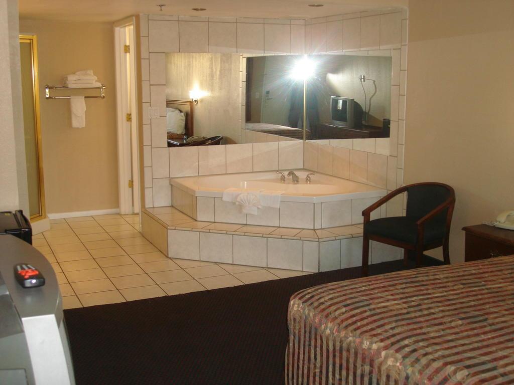 Studio 6 Bakersfield, Ca South المظهر الخارجي الصورة